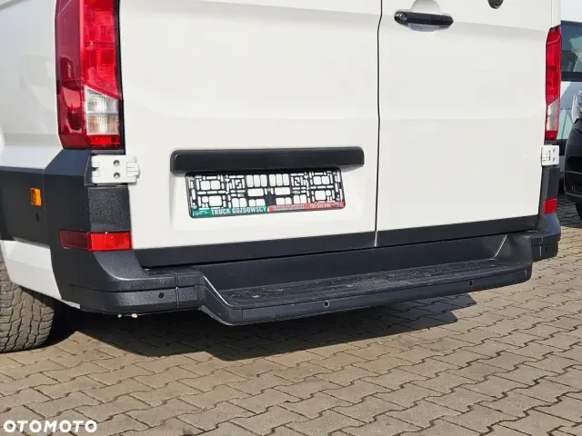 VOLKSWAGEN Crafter L
