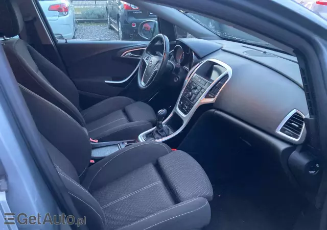 OPEL Astra GTC 1.4 Turbo