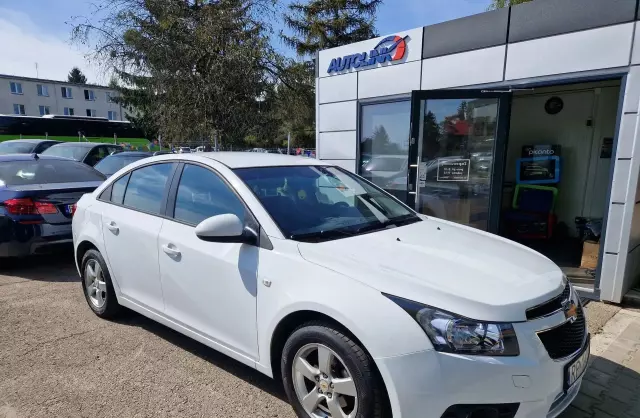 CHEVROLET Cruze 