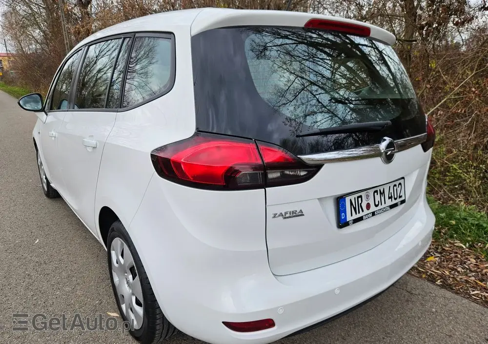 OPEL Zafira Tourer 1.8 Active