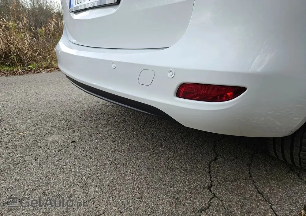 OPEL Zafira Tourer 1.8 Active