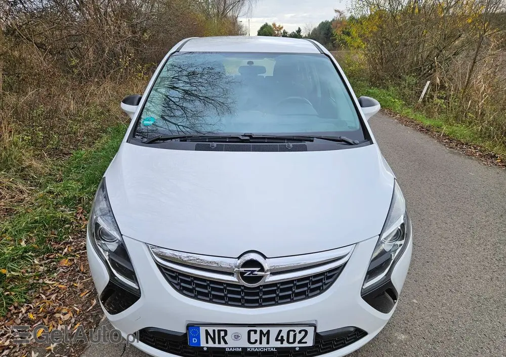 OPEL Zafira Tourer 1.8 Active
