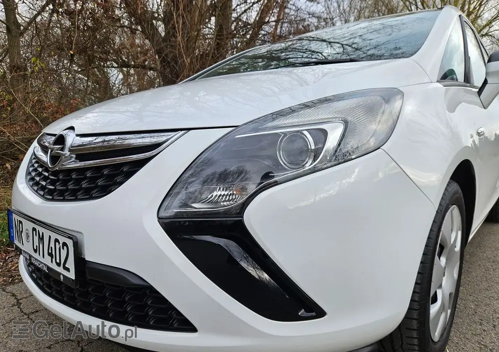 OPEL Zafira Tourer 1.8 Active