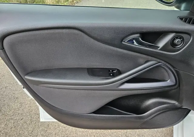 OPEL Zafira Tourer 1.8 Active