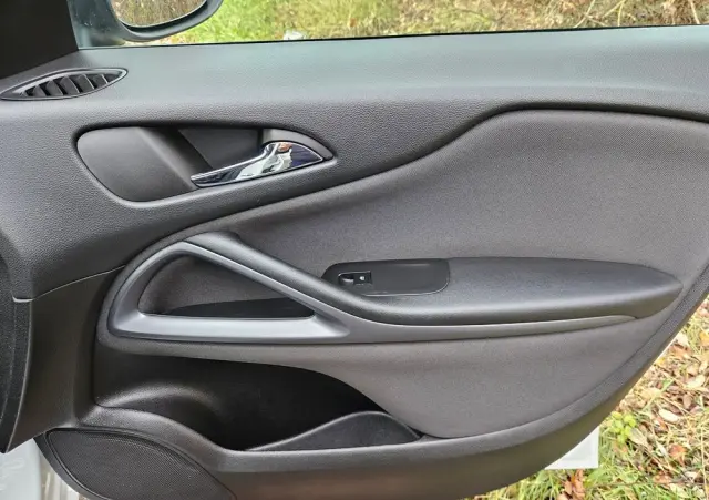 OPEL Zafira Tourer 1.8 Active