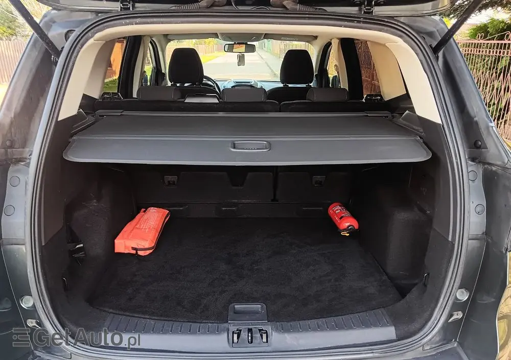 FORD Kuga 1.5 EcoBoost 2x4 Titanium