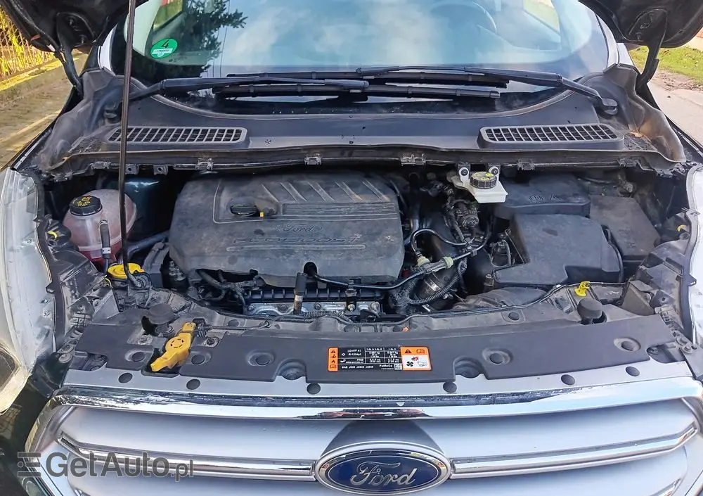 FORD Kuga 1.5 EcoBoost 2x4 Titanium