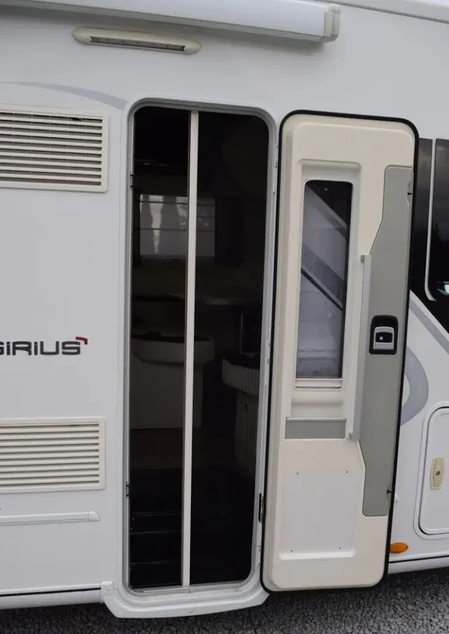 CHALLENGER Sirius 3098XLB 