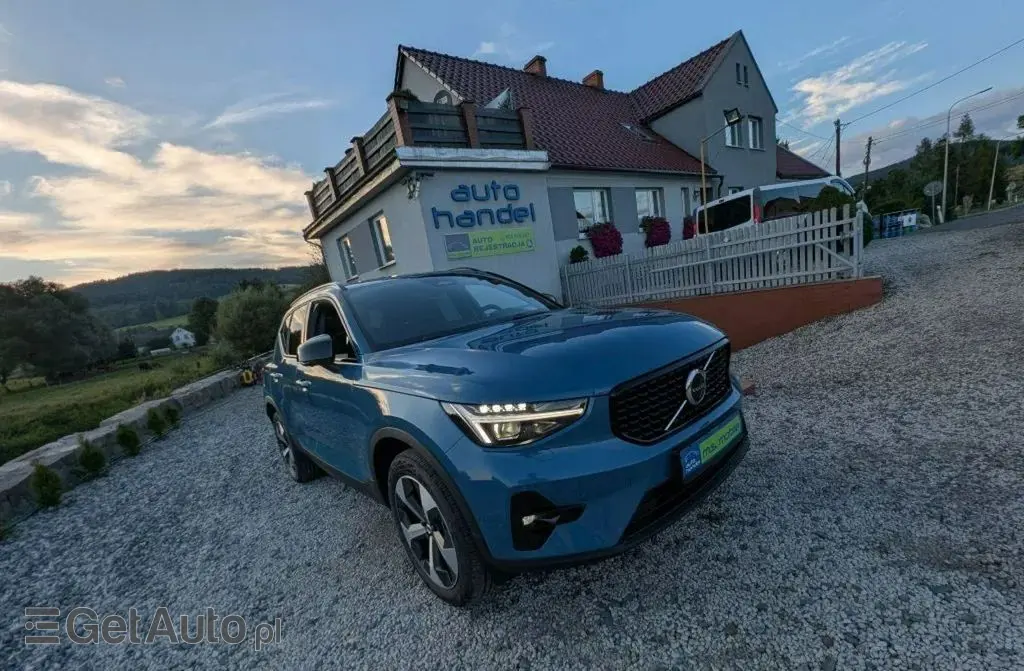 VOLVO Xc 40 