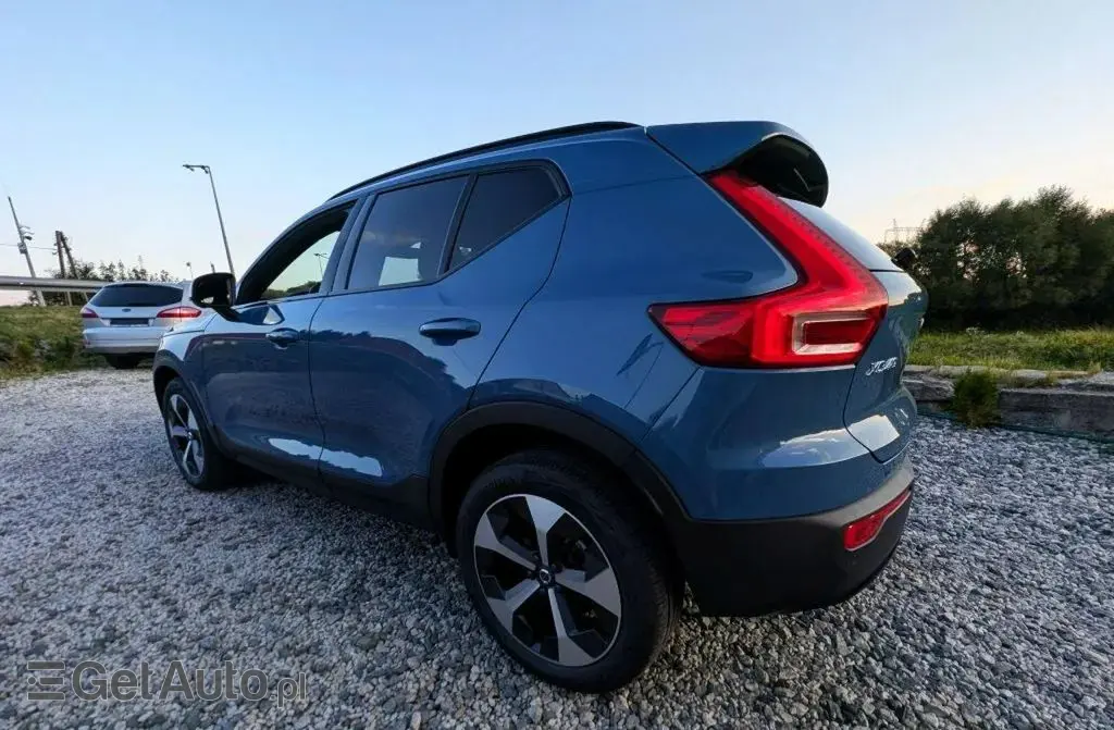VOLVO Xc 40 