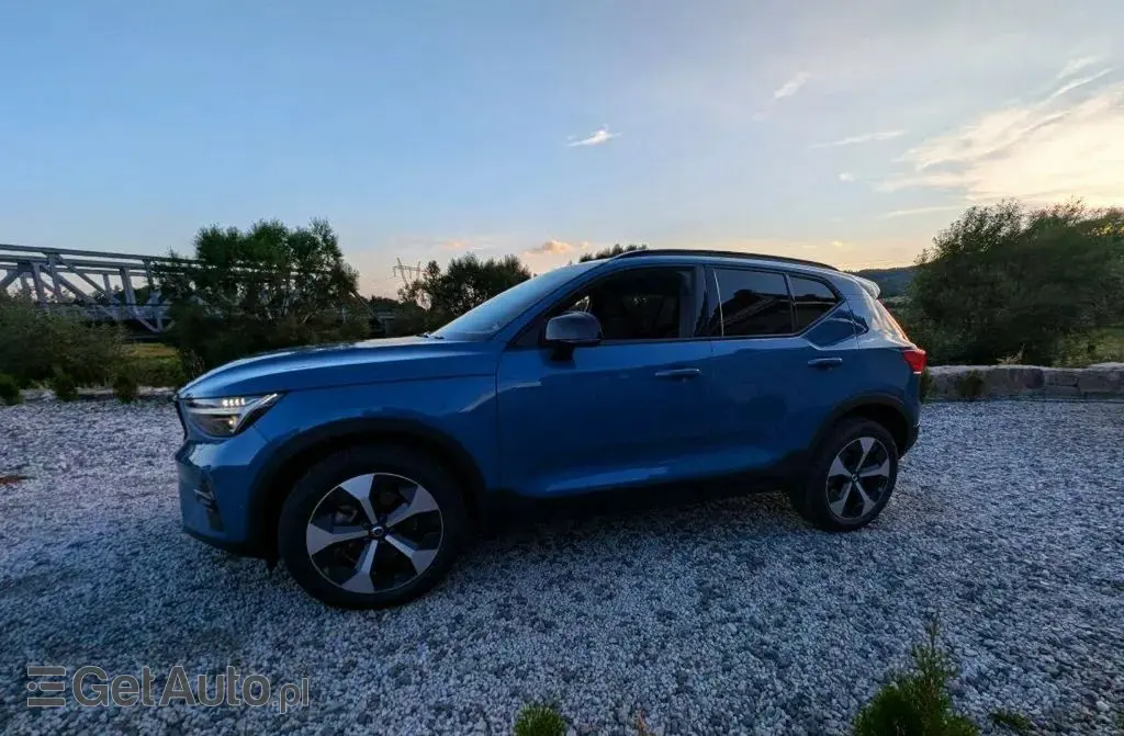 VOLVO Xc 40 