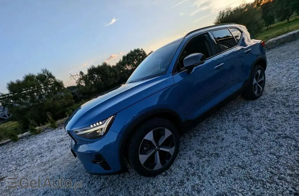 VOLVO Xc 40 