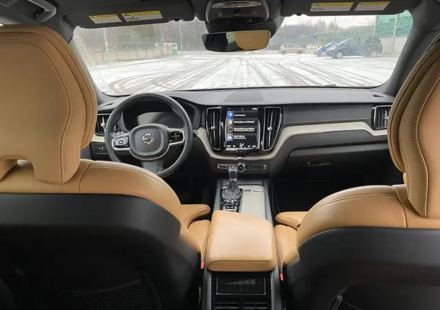 VOLVO XC 60 T6 AWD Geartronic Inscription