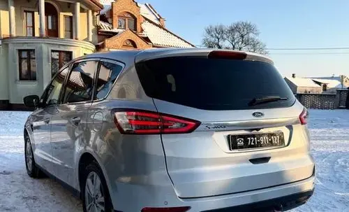 FORD S-MAX 