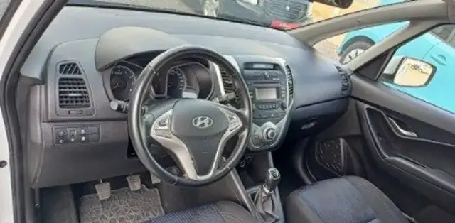 HYUNDAI Ix20 