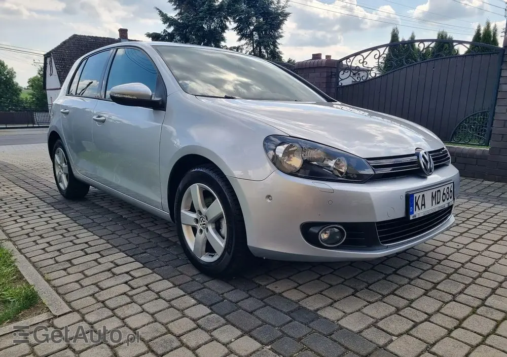 VOLKSWAGEN Golf 1.6 TDI DPF Comfortline