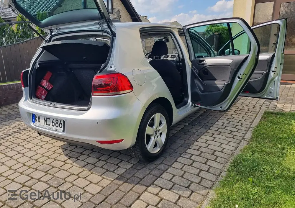 VOLKSWAGEN Golf 1.6 TDI DPF Comfortline