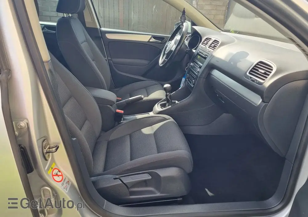 VOLKSWAGEN Golf 1.6 TDI DPF Comfortline