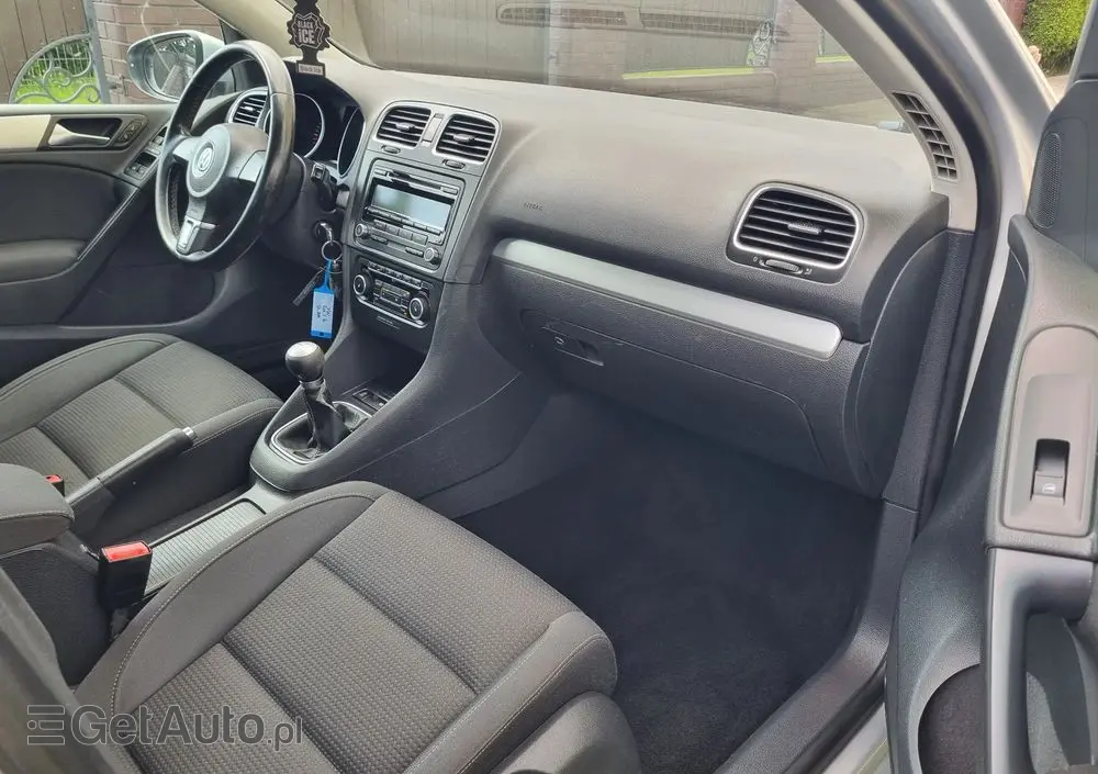 VOLKSWAGEN Golf 1.6 TDI DPF Comfortline