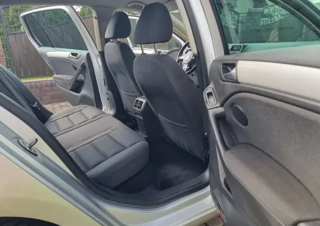 VOLKSWAGEN Golf 1.6 TDI DPF Comfortline