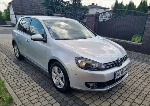 VOLKSWAGEN Golf 1.6 TDI DPF Comfortline