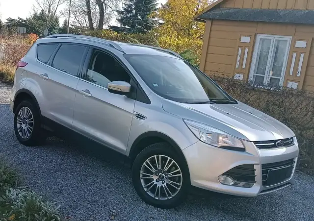 FORD Kuga 2.0 TDCi FWD Titanium Plus