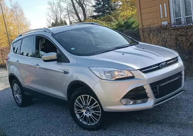 FORD Kuga 2.0 TDCi FWD Titanium Plus