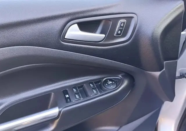 FORD Kuga 2.0 TDCi FWD Titanium Plus