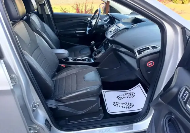 FORD Kuga 2.0 TDCi FWD Titanium Plus