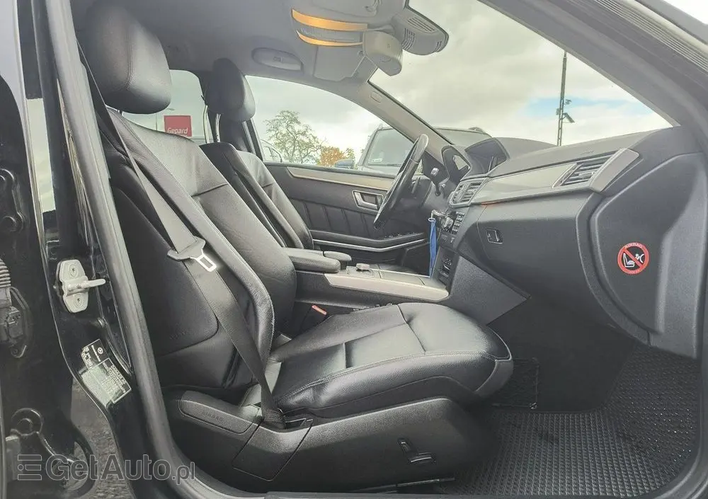 MERCEDES-BENZ Klasa E 350 CDI BlueEff Avantgarde