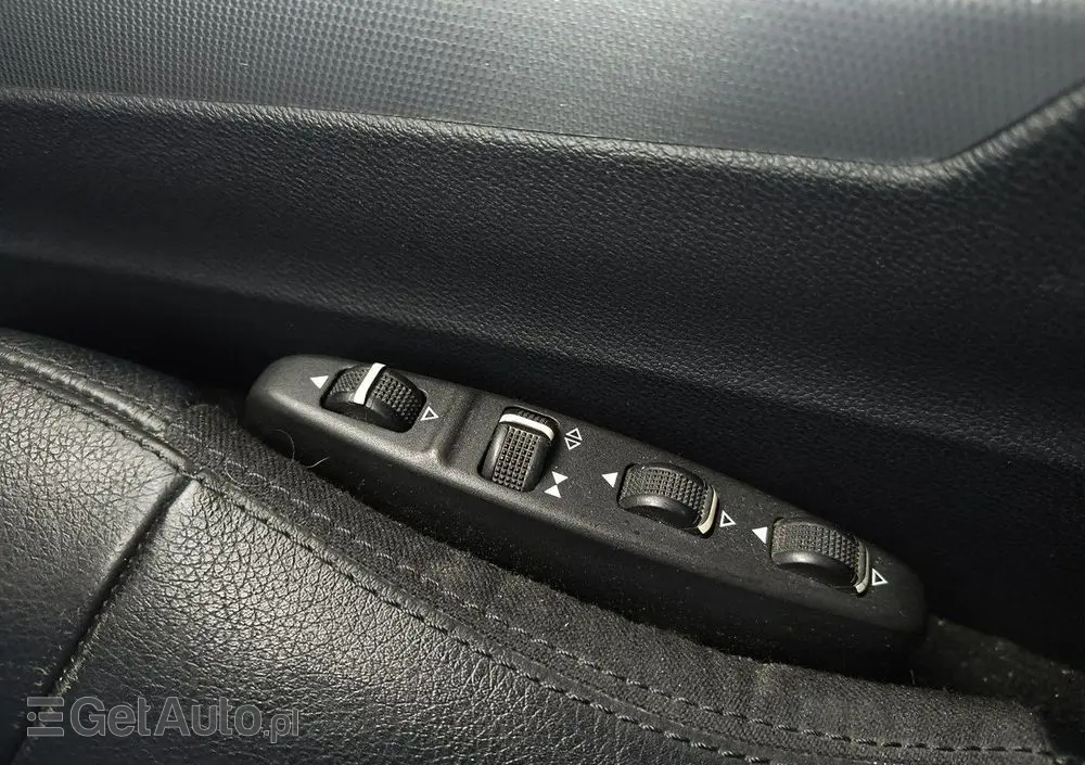 MERCEDES-BENZ Klasa E 350 CDI BlueEff Avantgarde