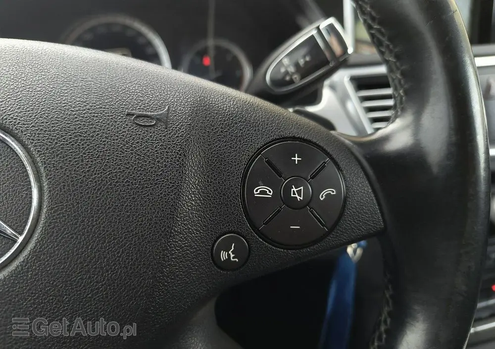 MERCEDES-BENZ Klasa E 350 CDI BlueEff Avantgarde