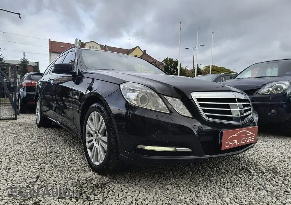 MERCEDES-BENZ Klasa E 350 CDI BlueEff Avantgarde