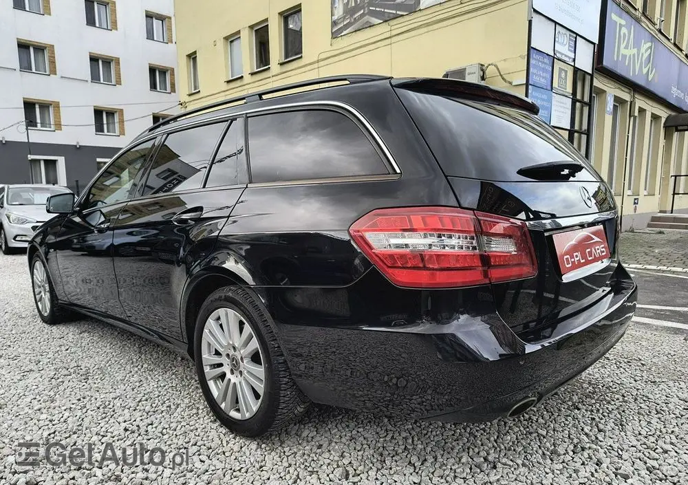 MERCEDES-BENZ Klasa E 350 CDI BlueEff Avantgarde