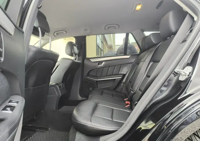 MERCEDES-BENZ Klasa E 350 CDI BlueEff Avantgarde