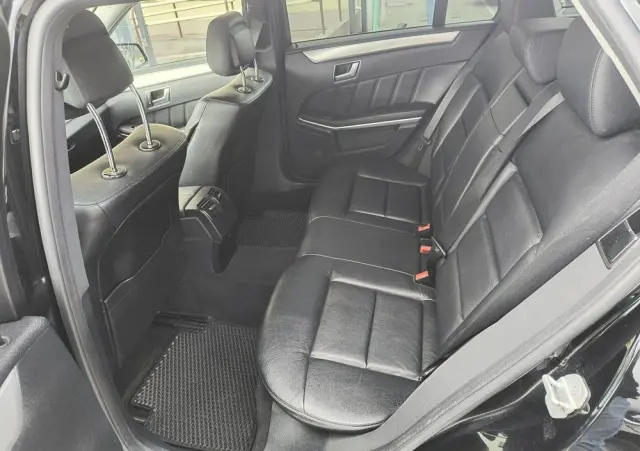 MERCEDES-BENZ Klasa E 350 CDI BlueEff Avantgarde