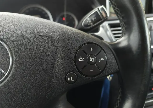 MERCEDES-BENZ Klasa E 350 CDI BlueEff Avantgarde