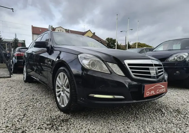MERCEDES-BENZ Klasa E 350 CDI BlueEff Avantgarde