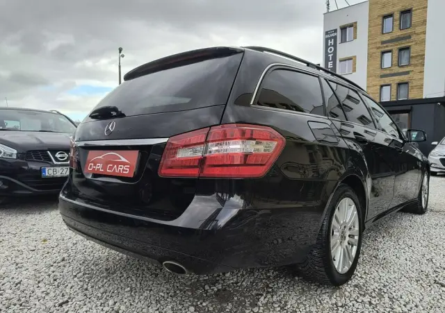 MERCEDES-BENZ Klasa E 350 CDI BlueEff Avantgarde