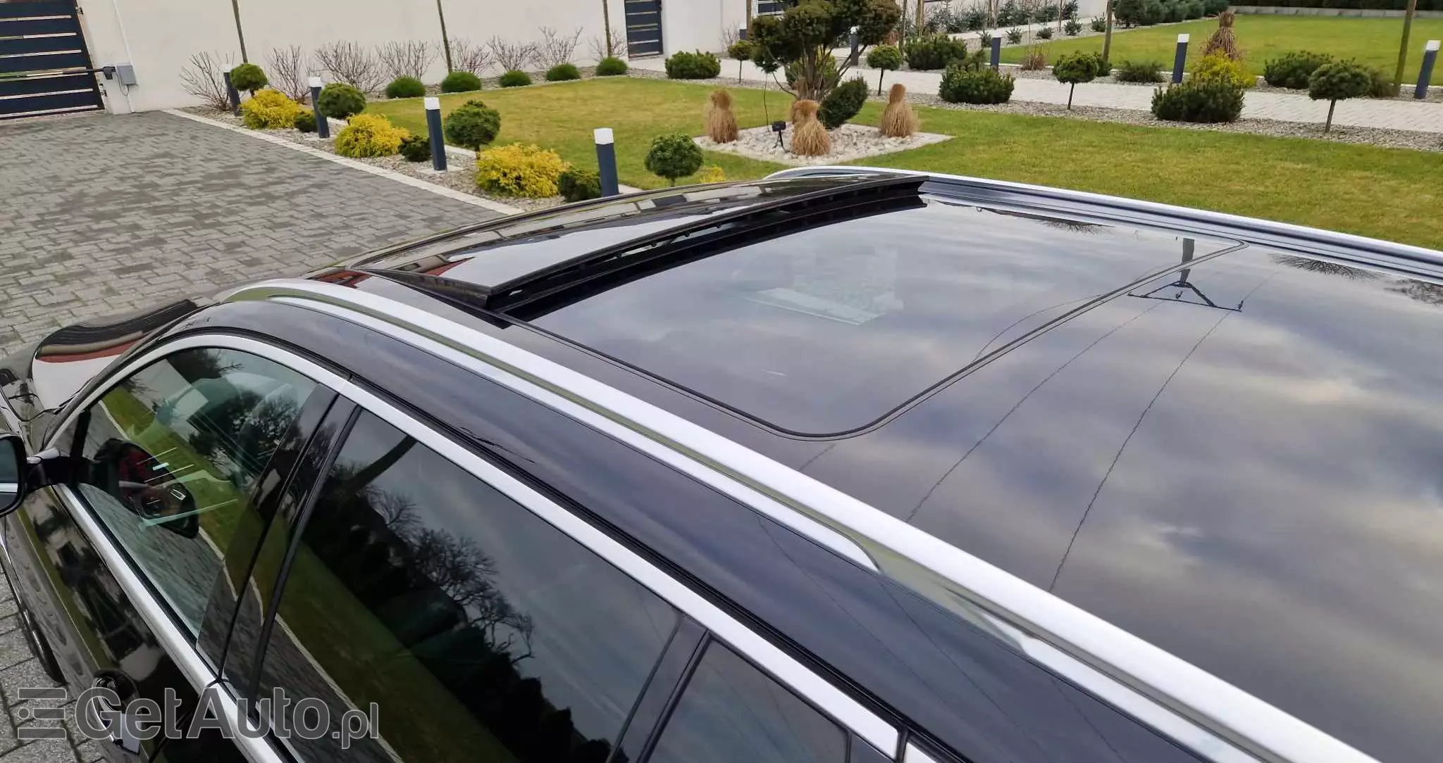 BMW Seria 5 525d xDrive Touring Sport-Aut Luxury Line