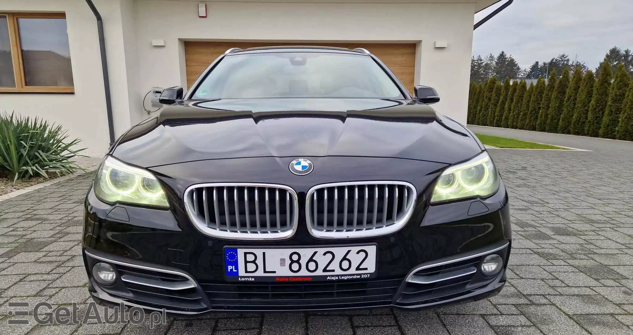 BMW Seria 5 525d xDrive Touring Sport-Aut Luxury Line
