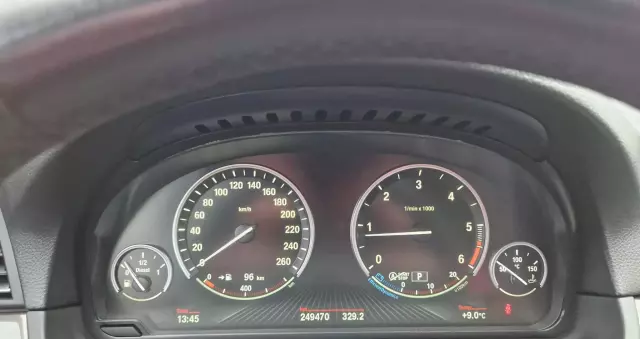 BMW Seria 5 525d xDrive Touring Sport-Aut Luxury Line