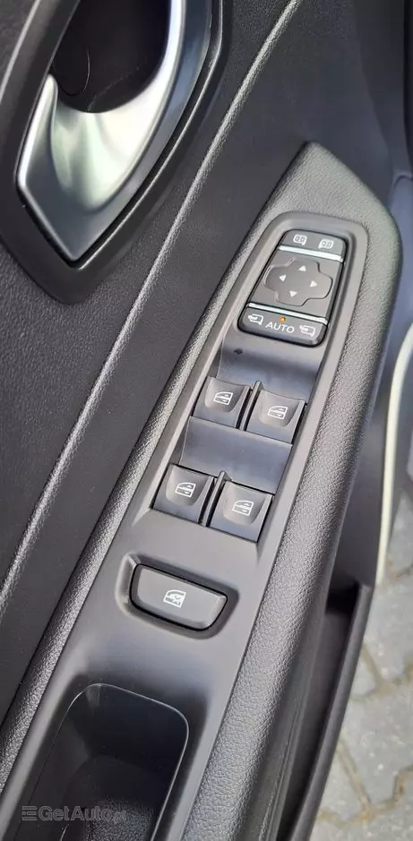 RENAULT Captur 1.5 dCi Energy Limited