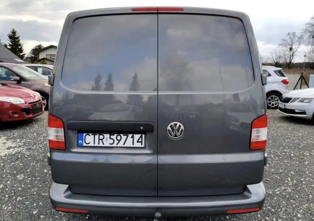 VOLKSWAGEN Transporter 
