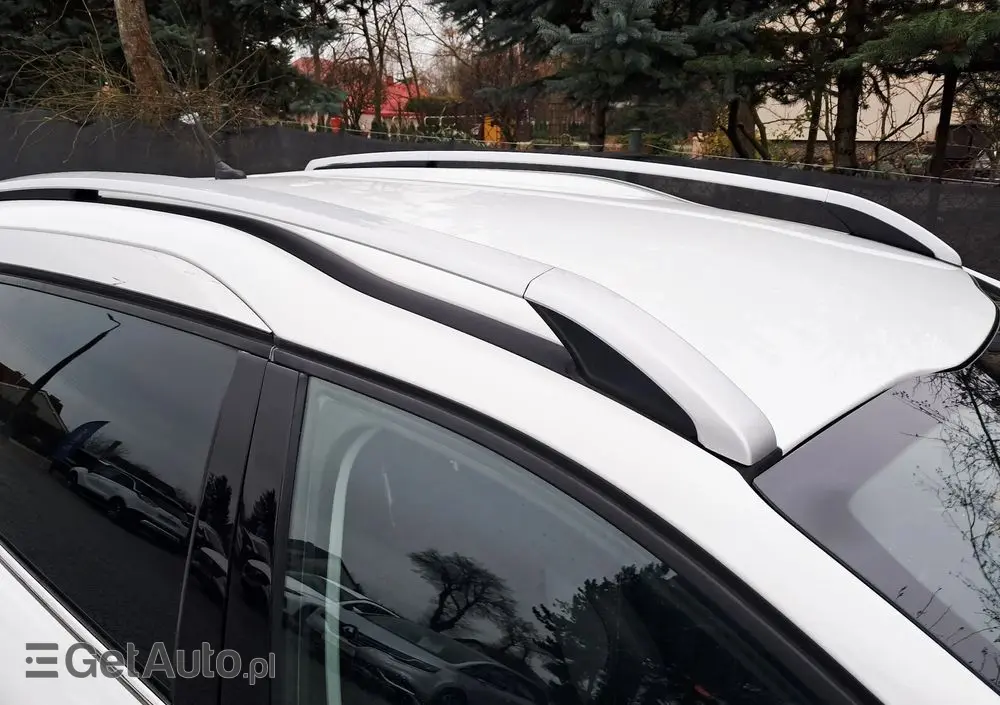 PEUGEOT 2008 BlueHDi 100 STOP & START Allure