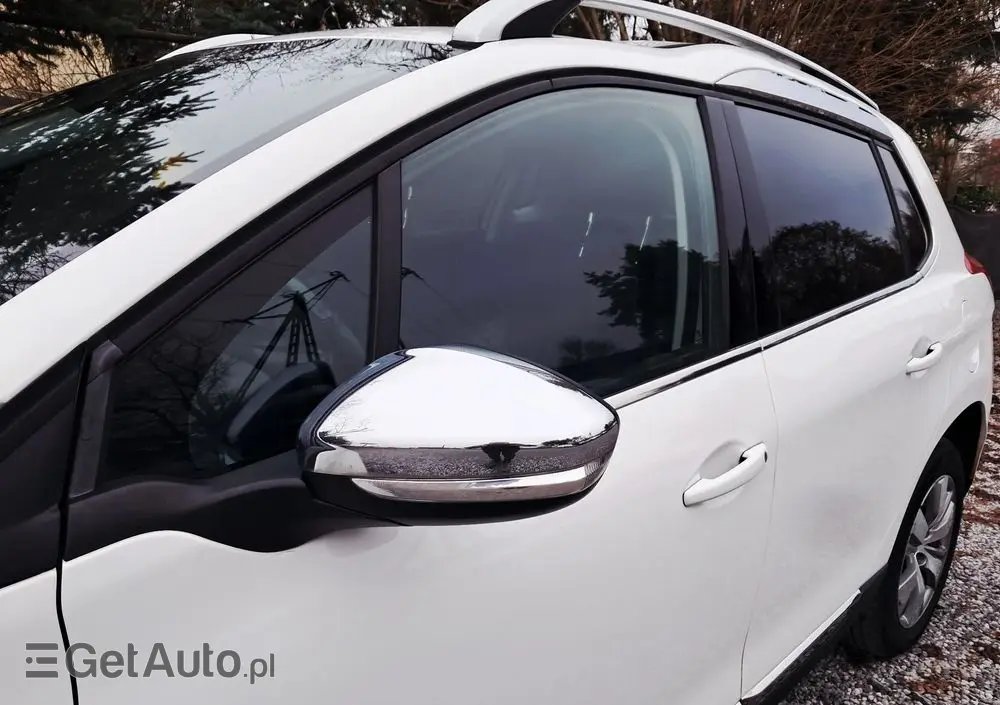 PEUGEOT 2008 BlueHDi 100 STOP & START Allure