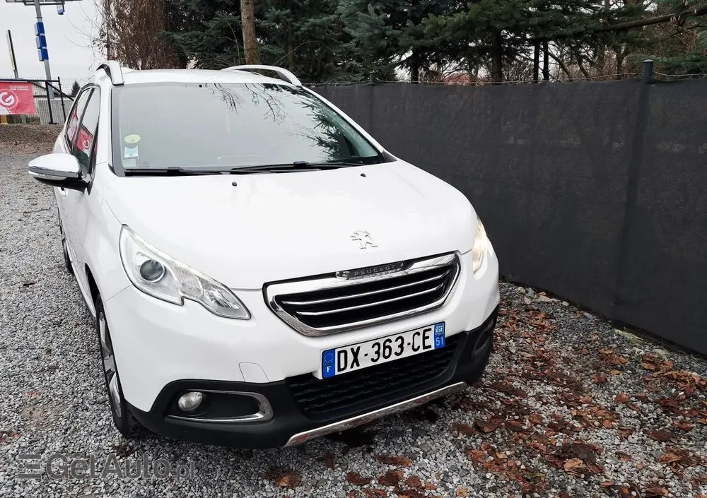 PEUGEOT 2008 BlueHDi 100 STOP & START Allure