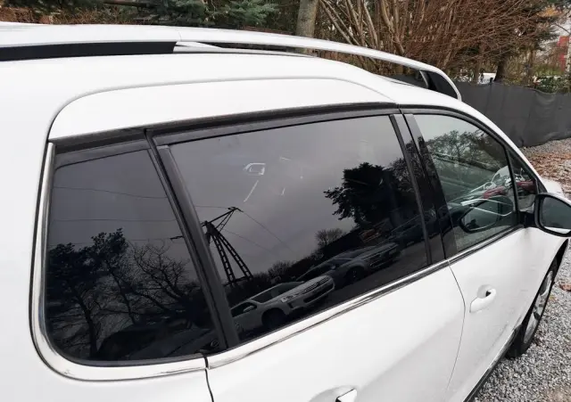 PEUGEOT 2008 BlueHDi 100 STOP & START Allure