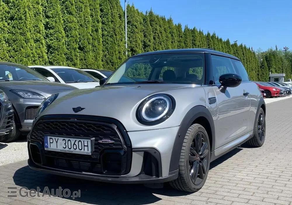 MINI Cooper John Works Trim