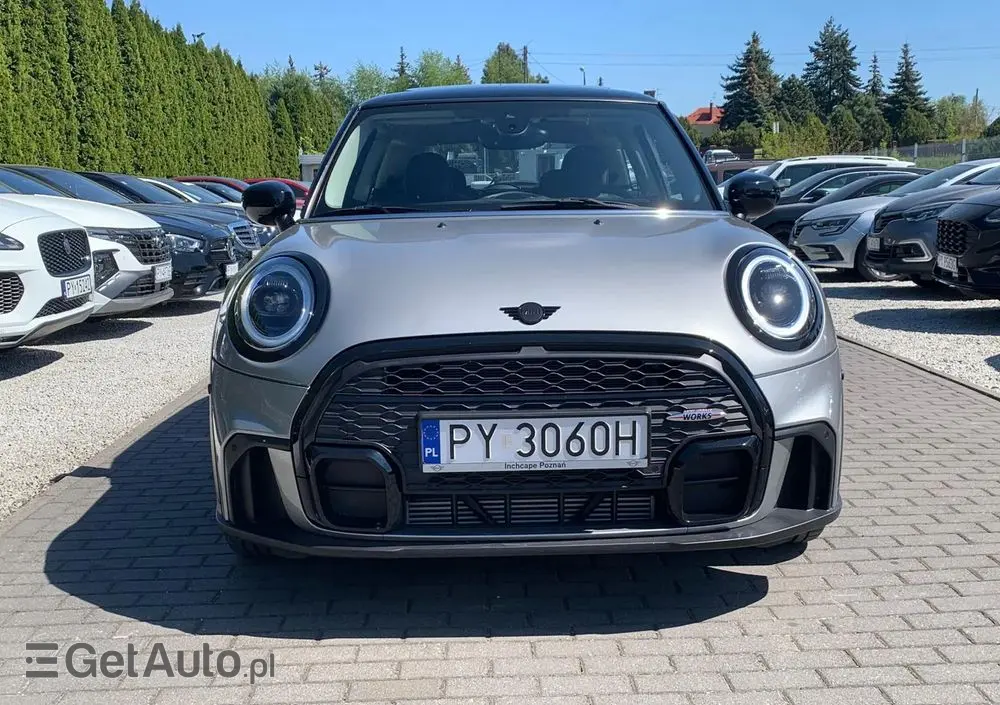 MINI Cooper John Works Trim